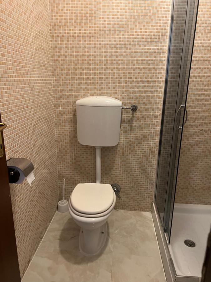 רומא Rose Village Guest House מראה חיצוני תמונה