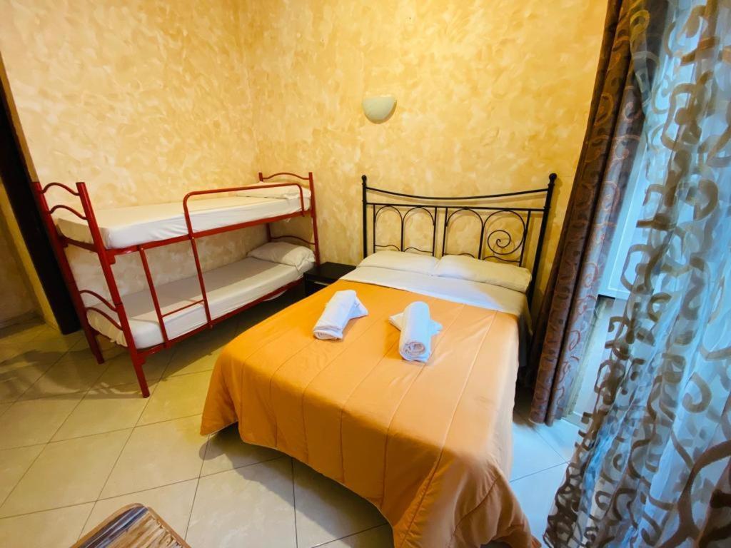רומא Rose Village Guest House מראה חיצוני תמונה